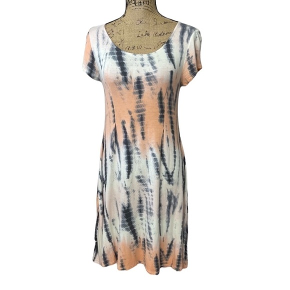 Entro Boutique Tie Dye Dress with Fit and Flare Stretchy Mini - Picture 2 of 8